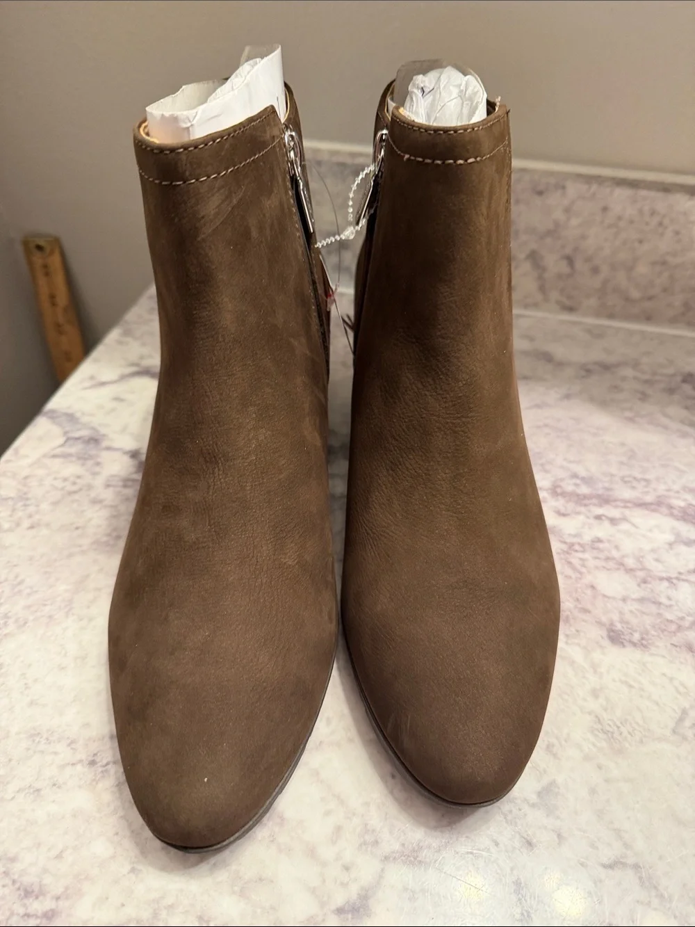 Blondo elegant brown